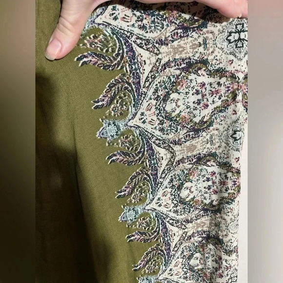 O'Neill Olive and Floral Maxi Dress - Picture 6 of 8